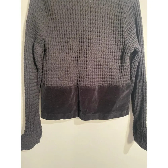 Mod-o-doc Black Waffle Knit and Velvet Casual Lightweight Jacket - Picture 8 of 10